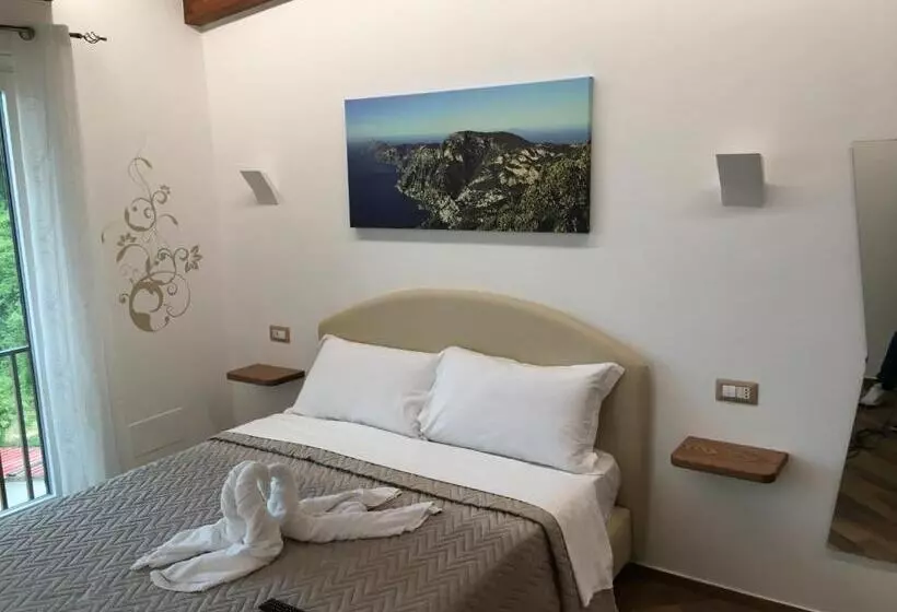 Majatalo Il Covo Degli Dei