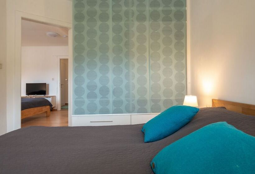 Sun Valley Apartments