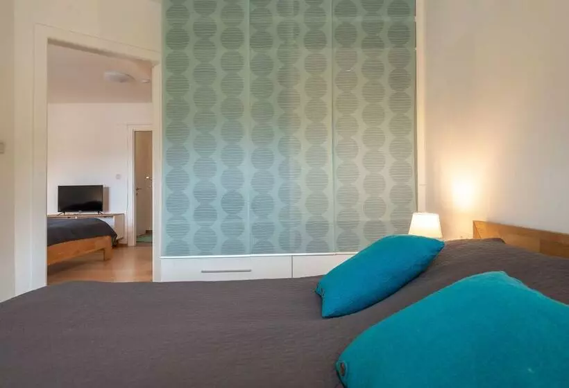 Sun Valley Apartments