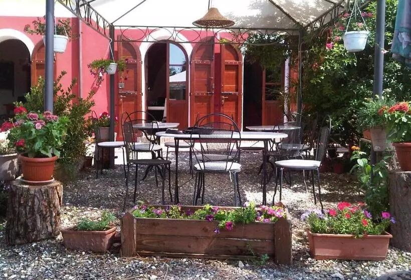 Hotelli B&b Il Moscondoro