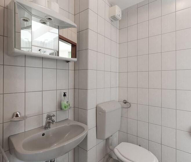 ホテル Downtown Private Rooms