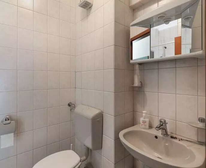 ホテル Downtown Private Rooms