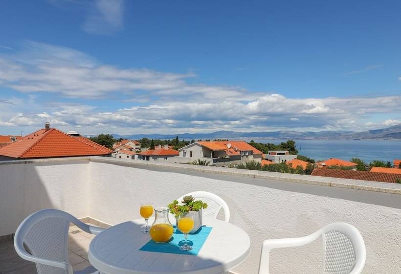 ホテル Downtown Private Rooms