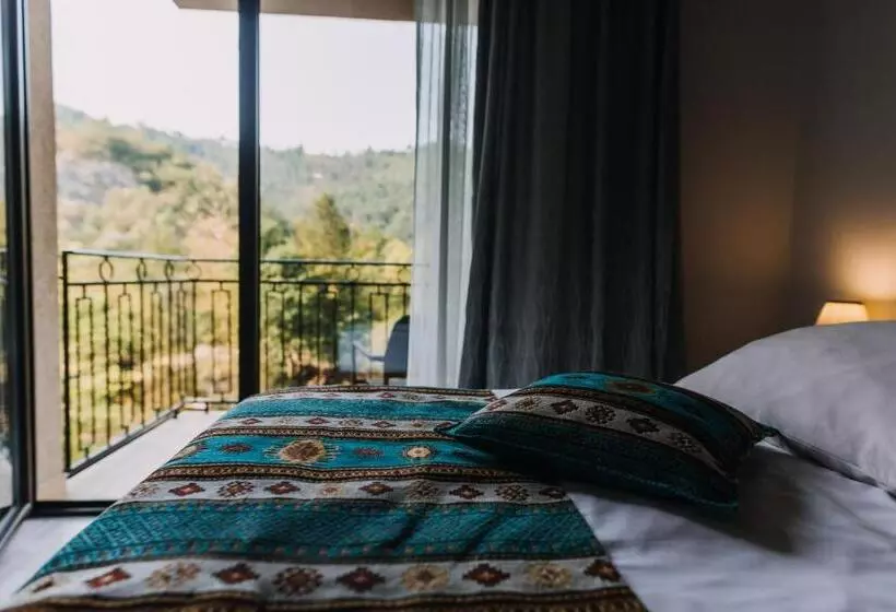 هتل Kostelski Buk