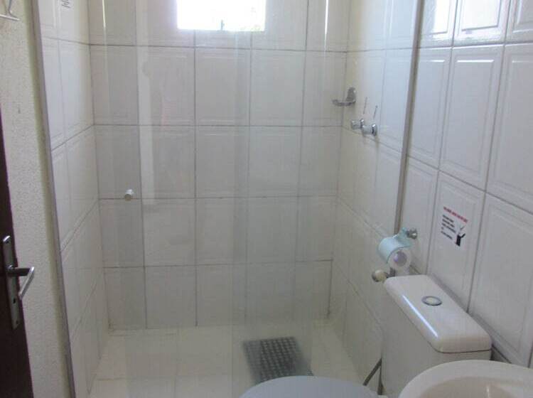 Otel Pousada Dos Golfinhos