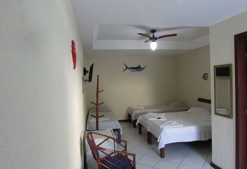 Otel Pousada Dos Golfinhos