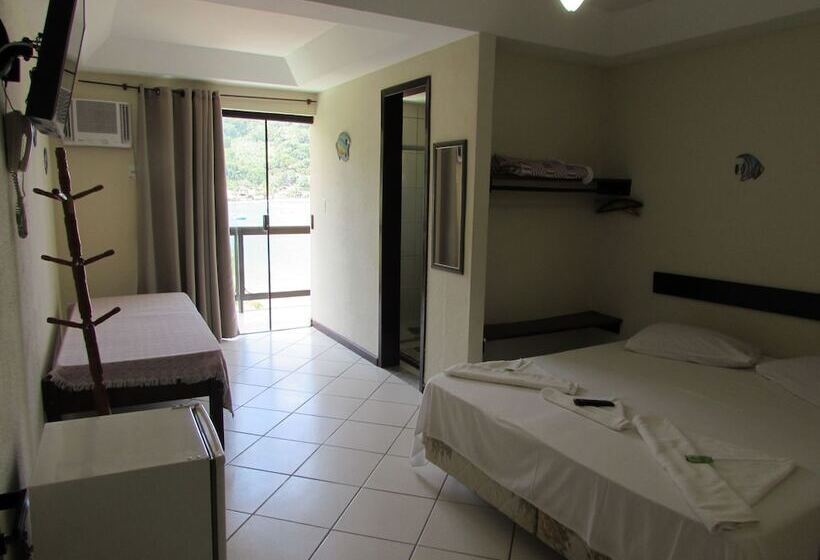 Otel Pousada Dos Golfinhos