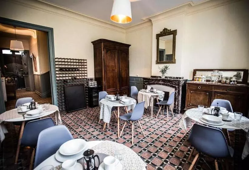 ベッドアンドブレックファースト Carcassonne Townhouse