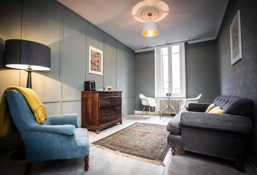 ベッドアンドブレックファースト Carcassonne Townhouse