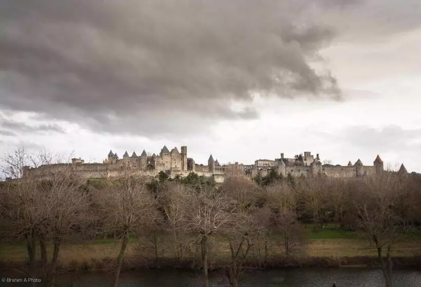 ベッドアンドブレックファースト Carcassonne Townhouse