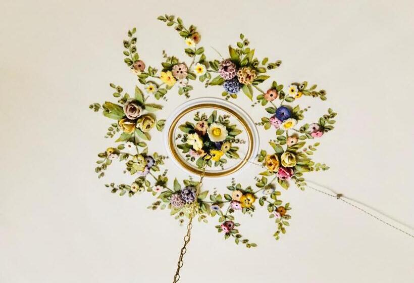 تختخواب و صبحانه Dimora Umberto