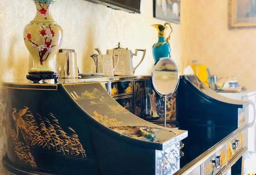 تختخواب و صبحانه Dimora Umberto