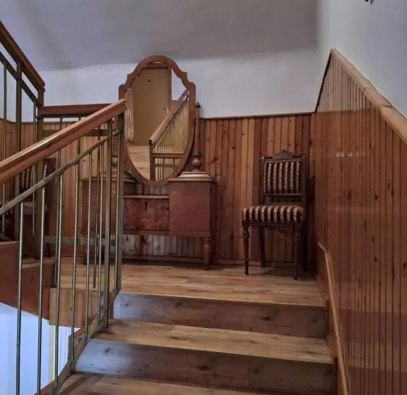 Aamiaismajoitus (B&B) Fenyő Panzió