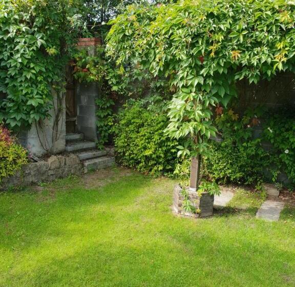 Bed and Breakfast Knightsbrook Guesthouse