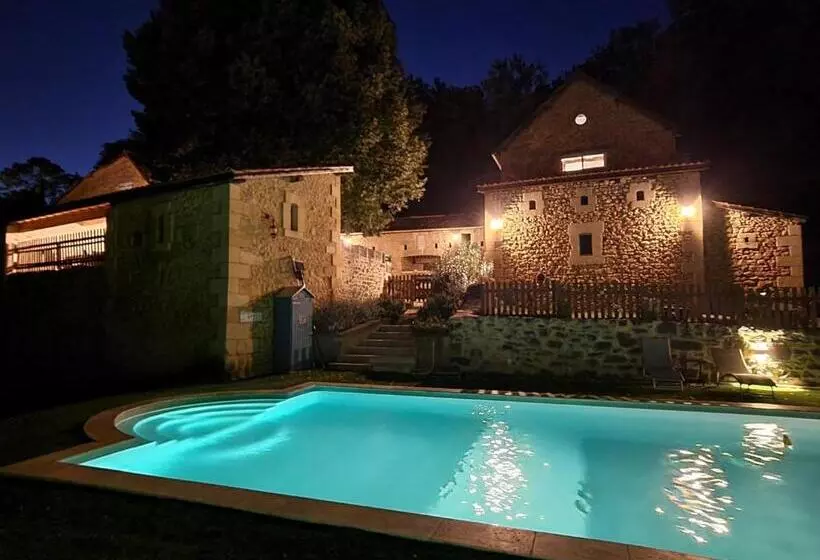 ベッドアンドブレックファースト Le Clos De La Canéda