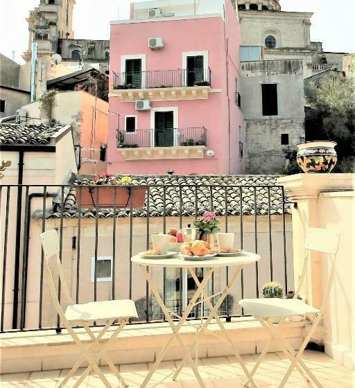 مبيت وإفطار Le Luci Su Ibla   Ospitalità Con Vista