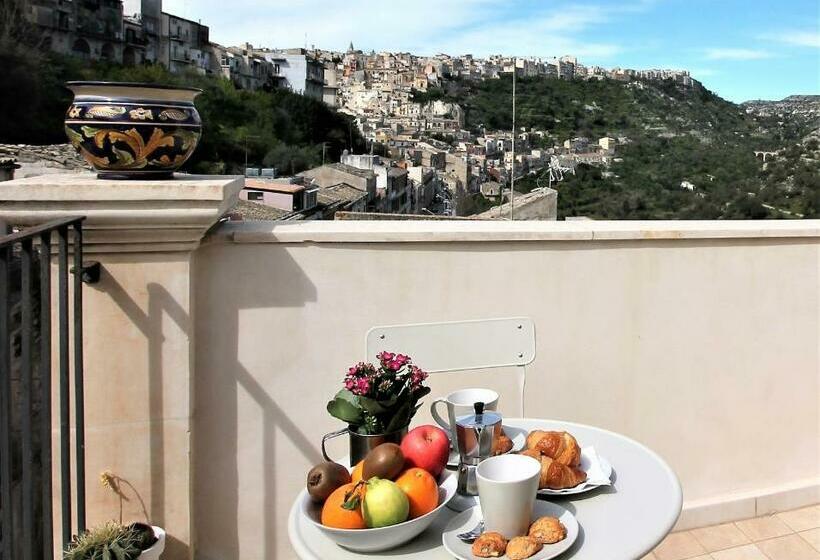 مبيت وإفطار Le Luci Su Ibla   Ospitalità Con Vista