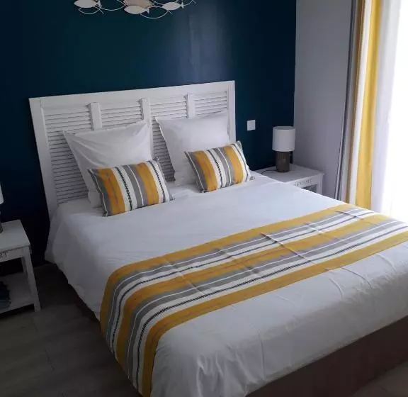 Aamiaismajoitus (B&B) Les Rives Du Bassin