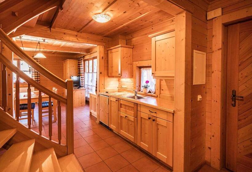 هتل Bauerndörfl Hüttschlag