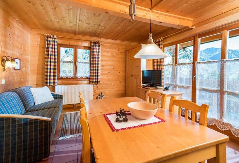 هتل Bauerndörfl Hüttschlag