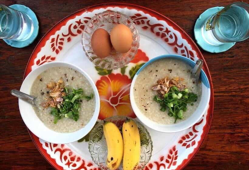 هتل บ้านสวนศิริ Siri Garden