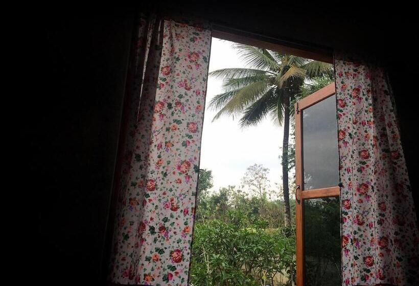 هتل บ้านสวนศิริ Siri Garden