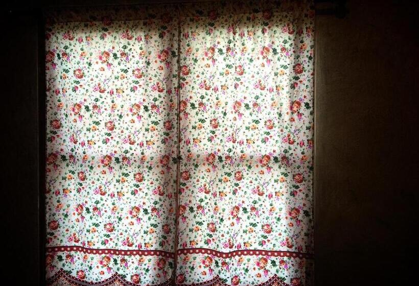 هتل บ้านสวนศิริ Siri Garden