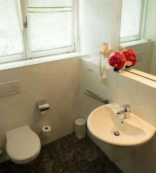 Hotelli Wambacher Mühle