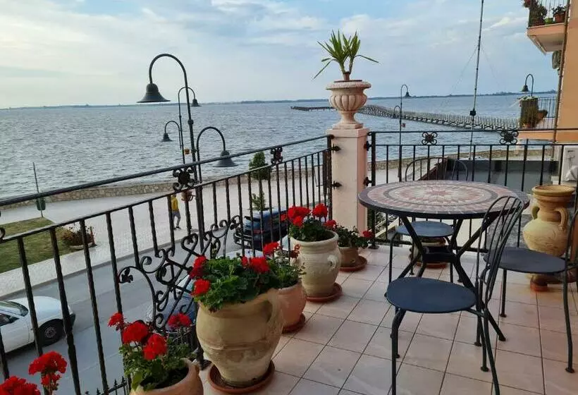 L Isola Aer B&b