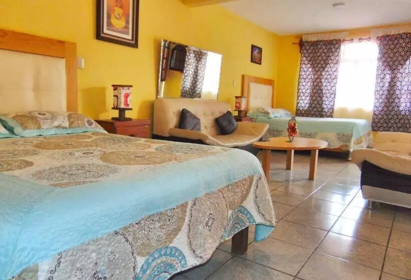 ペンション El Paraíso De Zacatlán Departamento Con Jardín, 11 Pax