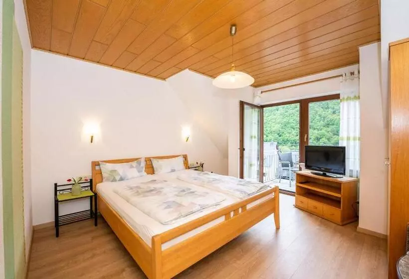 Majatalo Ferien Weingut Pauly