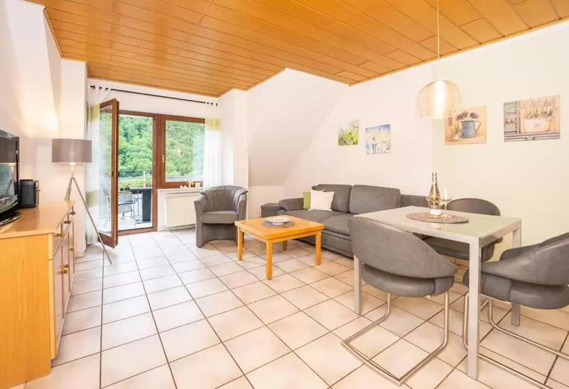 Majatalo Ferien Weingut Pauly