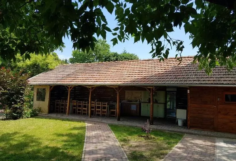 Majatalo élő Tisza Vendégház