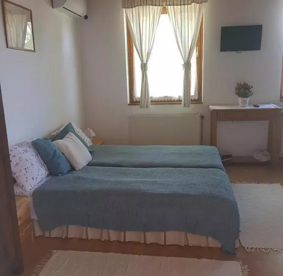 Majatalo élő Tisza Vendégház