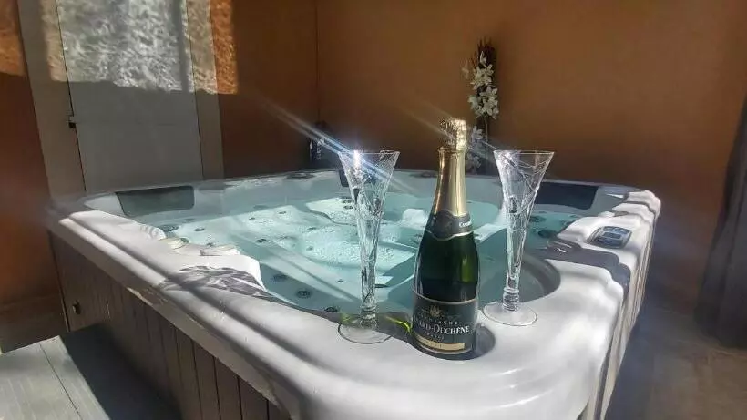 Majatalo Maison D Hôtes La Garenne