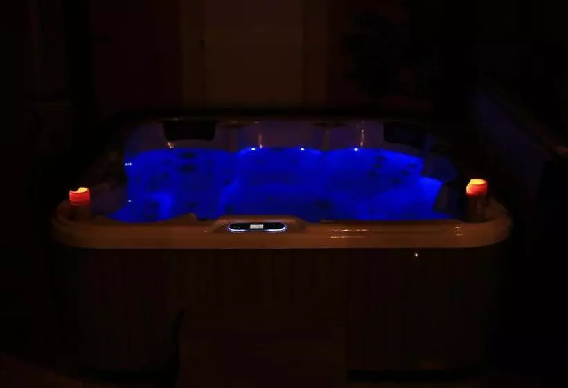 Majatalo Maison D Hôtes La Garenne