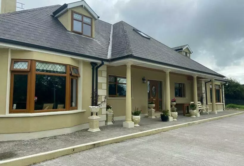 Majatalo Motorwaylodge Kilcoran Cahir E21rk60
