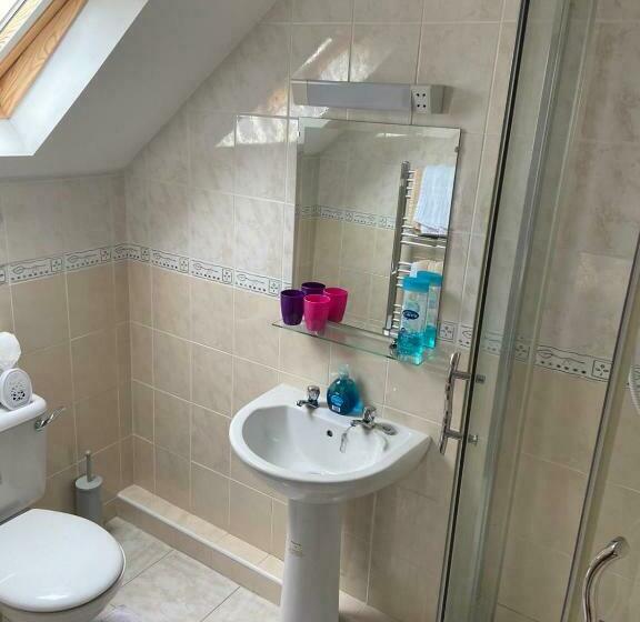 بنسيون Motorwaylodge Kilcoran Cahir E21rk60