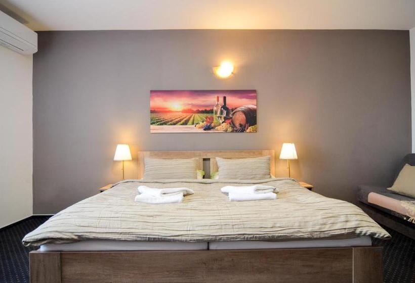 بنسيون Penzion Zaječák