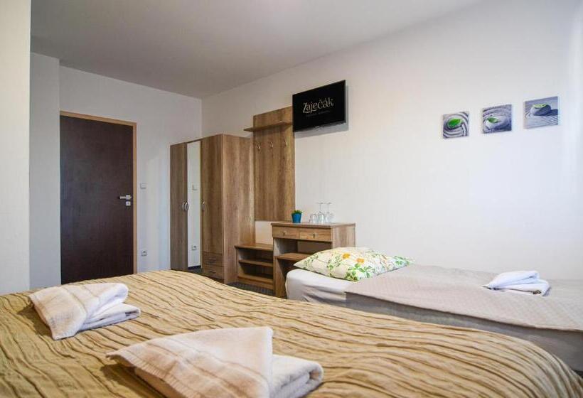 بنسيون Penzion Zaječák