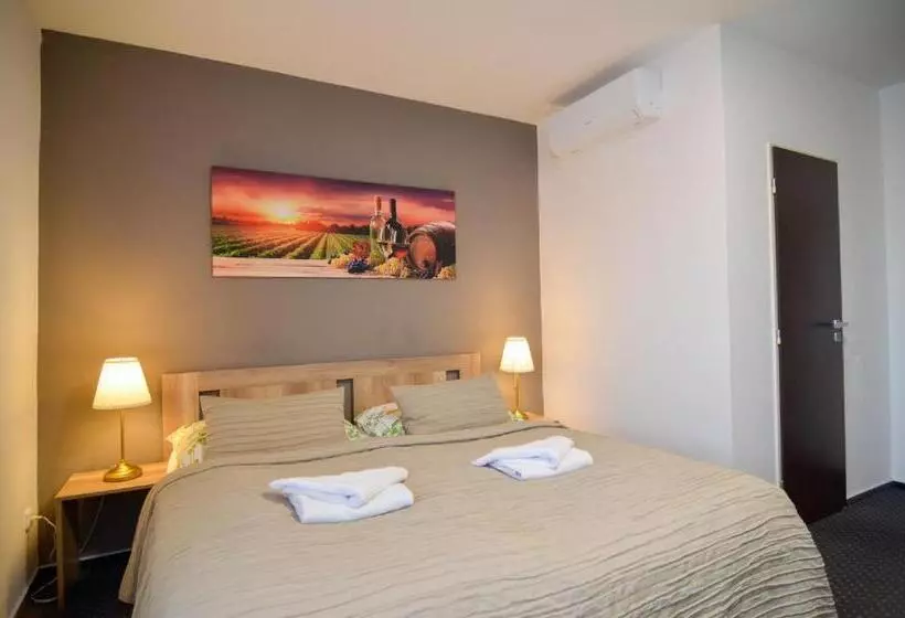 ペンション Penzion Zaječák