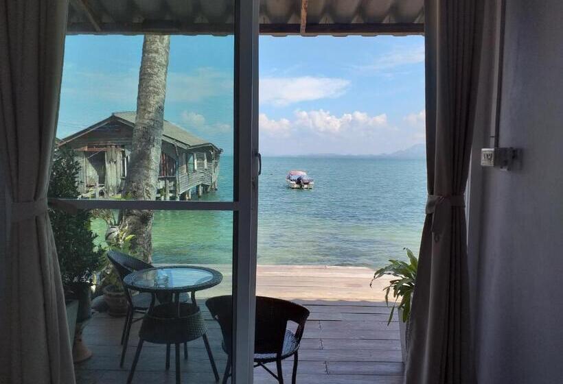 بنسيون Seaside Home