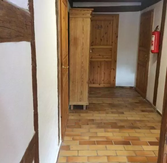 ペンション Zirndorf Gästehaus