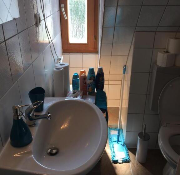 بنسيون Zirndorf Gästehaus