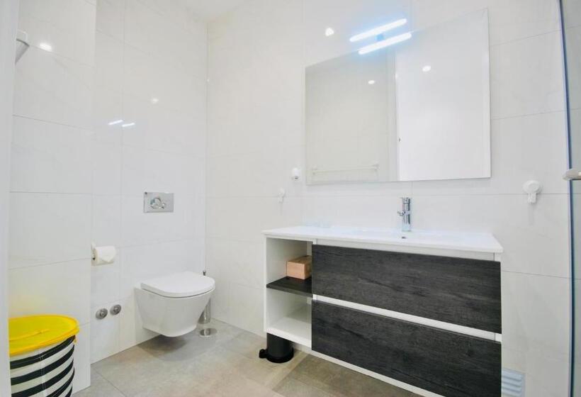 Sandra Apartment   Ferrel, Sunny Balcony, Shared Pool