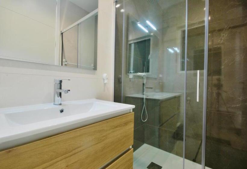 Sandra Apartment   Ferrel, Sunny Balcony, Shared Pool