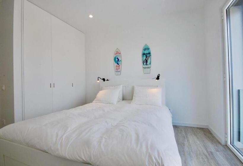 Sandra Apartment   Ferrel, Sunny Balcony, Shared Pool