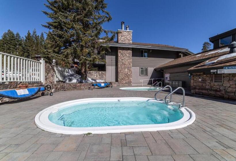 483 Steps To The Slopes Canyon Lodge Cozy Renovated Mammoth Townhome