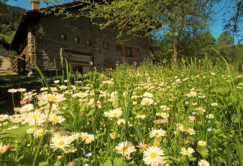 צימר Grange Epiney Bed E Breakfast