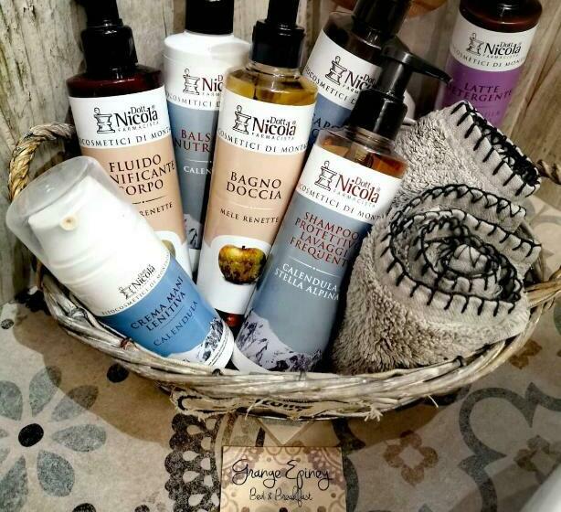 צימר Grange Epiney Bed E Breakfast